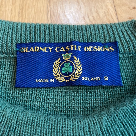 Made in Ireland men’s sweater - Picture 4 of 5